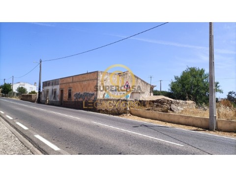 Moradia T4 em Guia, Albufeira