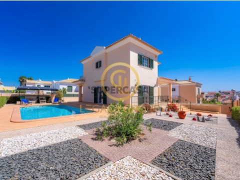 Moradia T3 em Alcantarilha, Silves