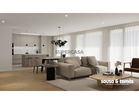 Apartamento T4 em Parceiros e Azoia, Leiria