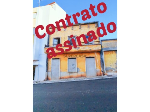 Gebouw Op Faro (Sé e São Pedro), Faro