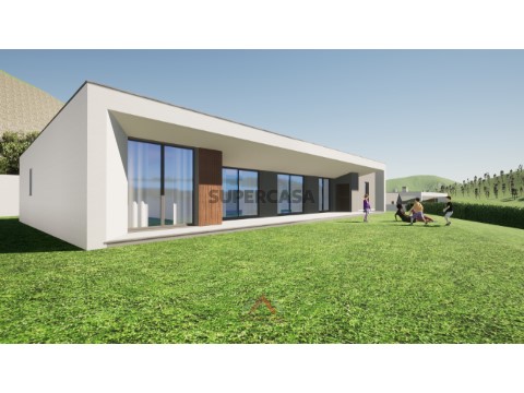 Moradia Geminada T4 em Arrabal, Leiria