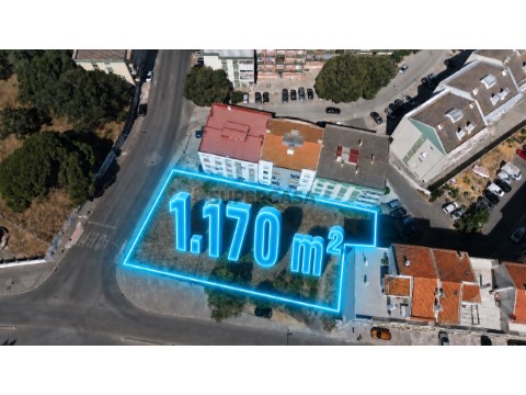 Lote de Terreno com viabilidade para Construção em Setúbal