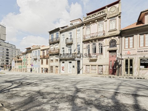 Edificio en Lordelo do Ouro e Massarelos, Porto