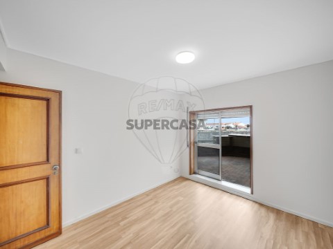 3efa0ff2-edf1-44ef-a968-24727ab8c283