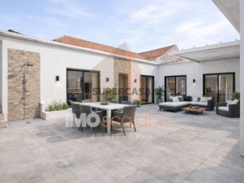 Moradia T4 em Almeirim, Almeirim