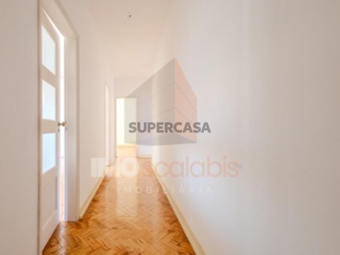 Andar de Moradia T5 em Cidade de Santarém, Santarém