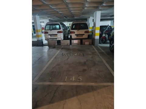 Parking au Olivais, Lisboa