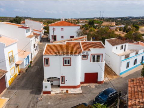 Casa Geminada T3 em Luz, Lagos