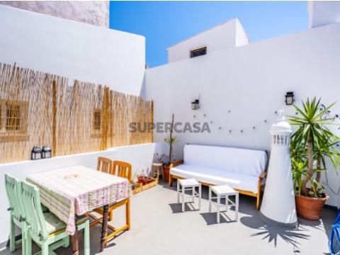 Casa Geminada T4 em São Gonçalo de Lagos, Lagos