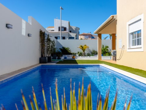 Villa T4 em São Gonçalo de Lagos, Lagos