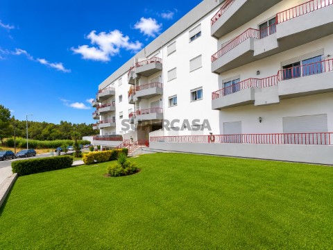 Apartamento T3 na Rua Vale do Louro, Montemor-O-Velho e Gatões