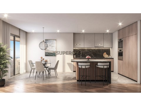 Apartamento T4 em União das Freguesias de Setúbal, Setúbal