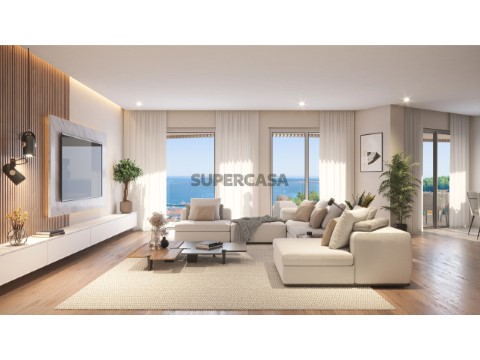 Apartamento T3 em União das Freguesias de Setúbal, Setúbal