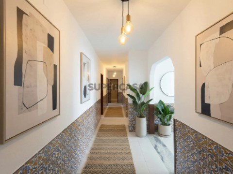 Apartamento T4 em União das Freguesias de Setúbal, Setúbal