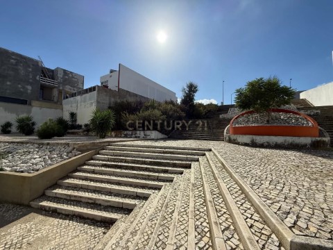 Terreno Urbano em Gâmbia-Pontes-Alto Guerra, Setúbal