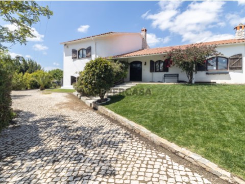 Quinta T4 em Sobral de Monte Agraço, Sobral de Monte Agraço