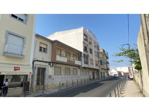 Prédio em São Sebastião, Setúbal
