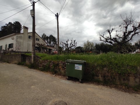 Terreno com 360 m² em Rosmaninhal - ideal para moradia de sonho em zona tranquila