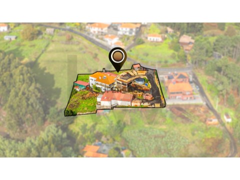 Moradia T3 em Camacha, Santa Cruz