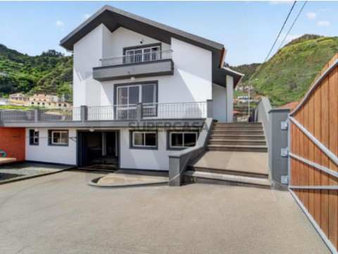 Maison 3 Chambres au Porto Moniz, Porto Moniz