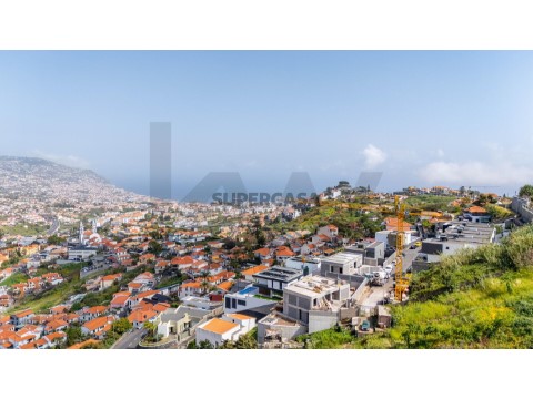 Moradia T3 em Santo António, Funchal