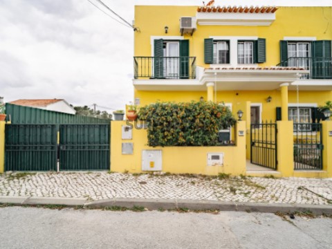Moradia T3 em Quinta do Conde, Sesimbra