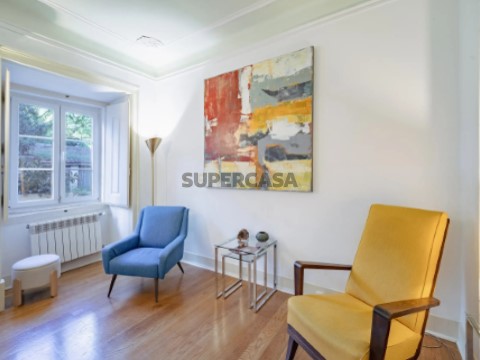 Apartamento T2 em Santo António, Lisboa
