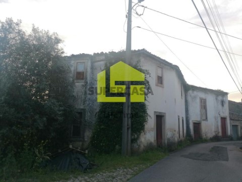 Moradia T3 em Podentes, Penela