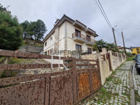 Moradia T4 em Alijó, Alijó