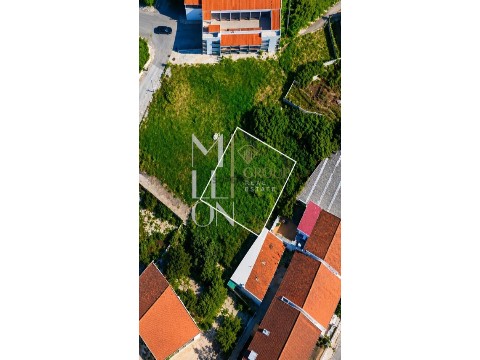Terreno em Venteira, Amadora