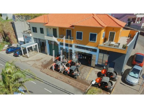 仓库 在 Caniçal, Machico