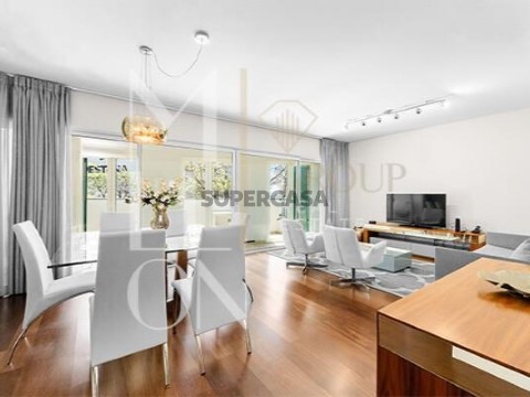 Apartamento T2 em Sé, Funchal