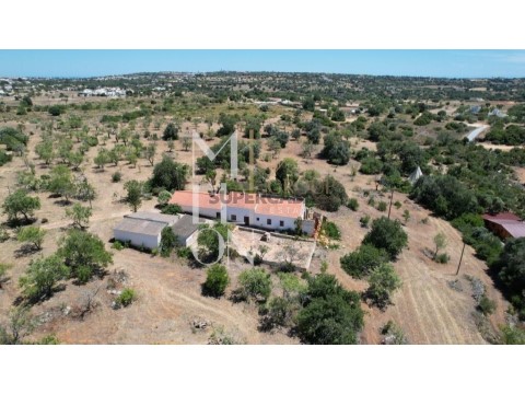 Quinta T4 em Guia, Albufeira