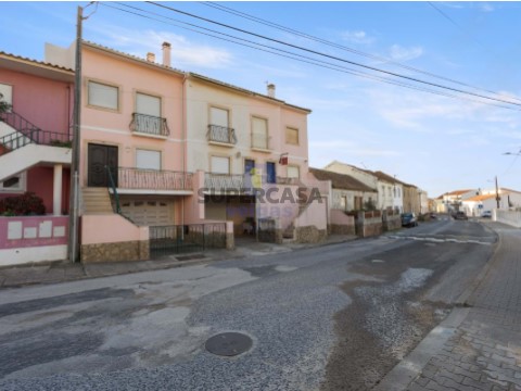 Moradia T3 em Atouguia da Baleia, Peniche