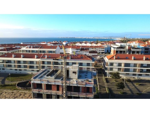Apartamento T3 em Atouguia da Baleia, Peniche