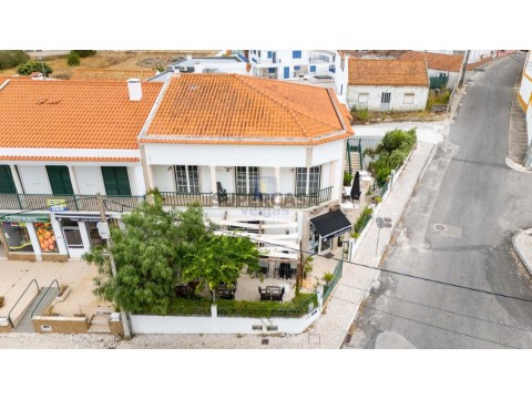 Edificio en Foz do Arelho, Caldas da Rainha