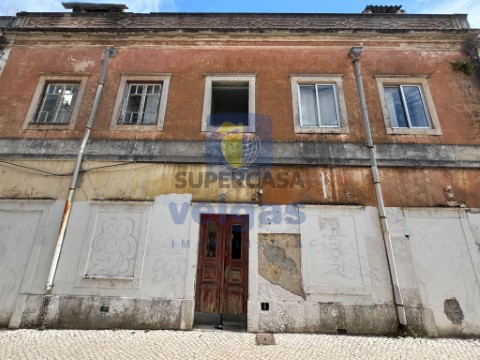 Immeuble au Nossa Senhora do Pópulo, Coto e São Gregório, Caldas da Rainha