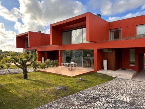 Moradia T3 em Vau, Óbidos