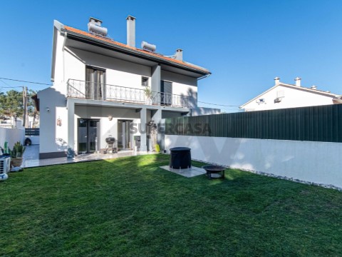 Moradia T3 em Quinta do Conde, Sesimbra
