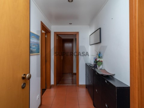 Apartamento T3 em Alfragide, Amadora