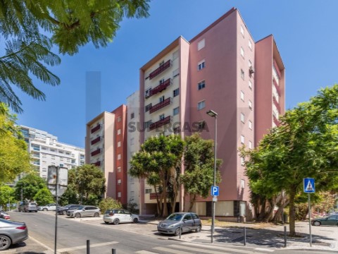 Apartamento T2 em Alvalade, Lisboa