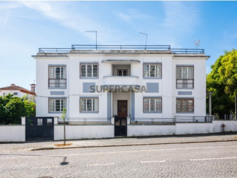 Moradia T8 em Santiago Maior e São João Baptista, Beja