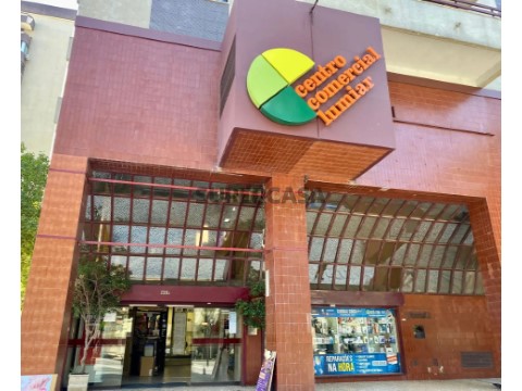 Shopping Mall in Lumiar, Lisboa