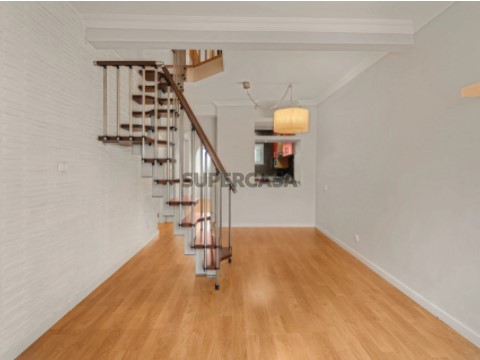 Apartamento T3 em Benfica, Lisboa