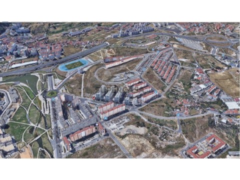 Terreno Urbano em Santa Clara, Lisboa