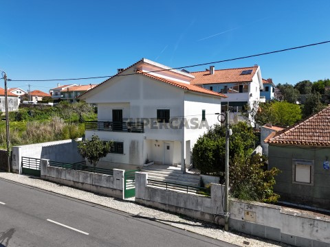 Maison 3 Chambres au Algueirão-Mem Martins, Sintra