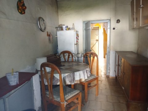 Moradia T3 em Salvada e Quintos, Beja