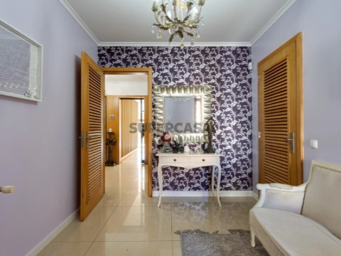 Moradia T5 em Porto Salvo, Oeiras