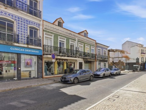 Prédio em Vila Franca de Xira, Vila Franca de Xira