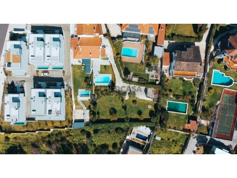 Terreno Urbano em Carcavelos e Parede, Cascais